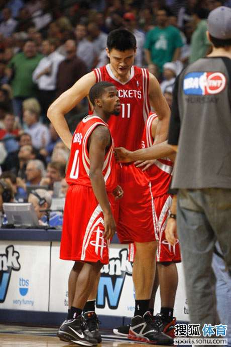 中场大师接受采访金句不断刷屏（中场大师专访金句频出刷爆全网）