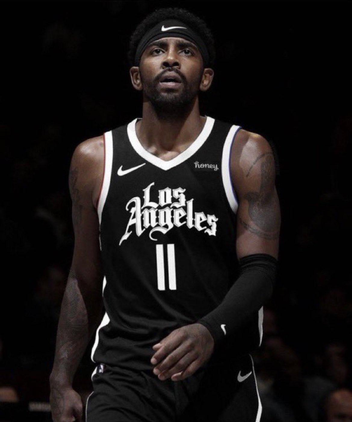 媒体人：中国男篮今日出发前往韩国客场，赵睿随队出征（媒体人：国篮今日启程赴韩客场，赵睿随队同行）