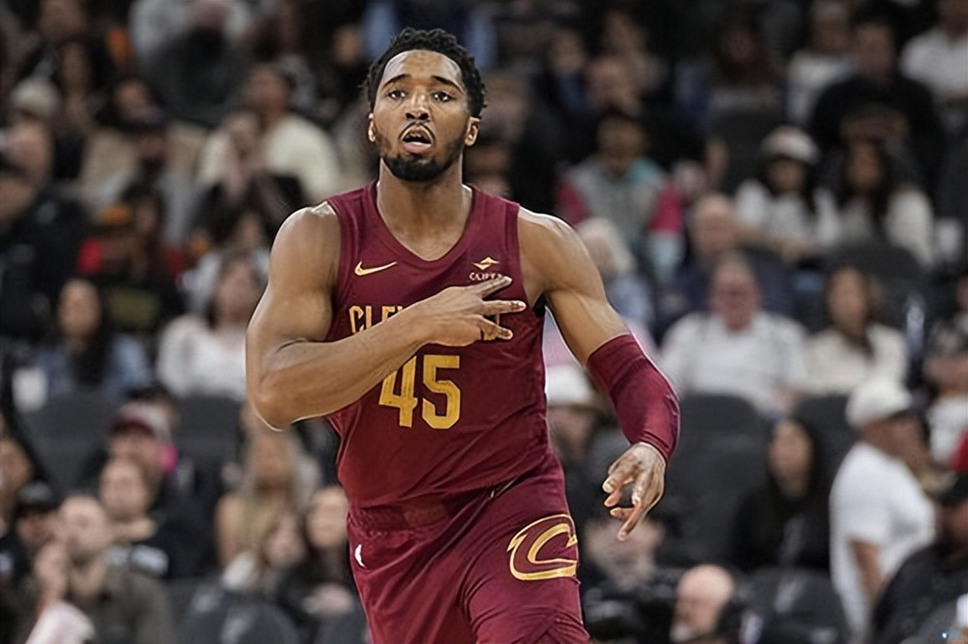 罗林斯32分6板14助 NBA雄鹿114-123不敌76人 马克西54分（马克西砍54分，罗林斯32+6+14；76人123-114力克雄鹿）