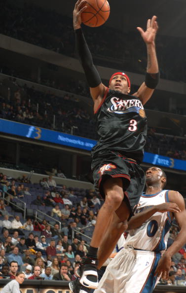 川崎前锋官方：效力10年的40岁韩国前国门郑成龙将自由身离队（川崎前锋官宣：40岁韩国前国门郑成龙十年效力后将以自由身离队）