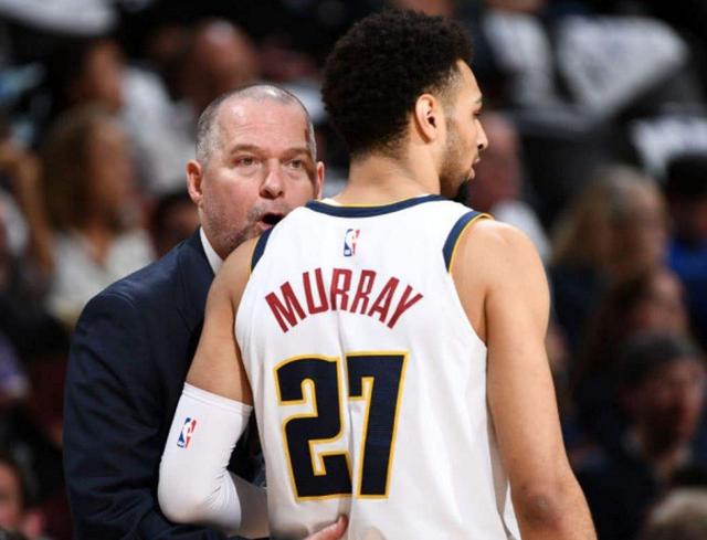 状态回暖！布伦森全场投篮16中9，得到26分2板5助3断（手感回升！布伦森16投9中砍下26分2篮板5助攻3抢断）