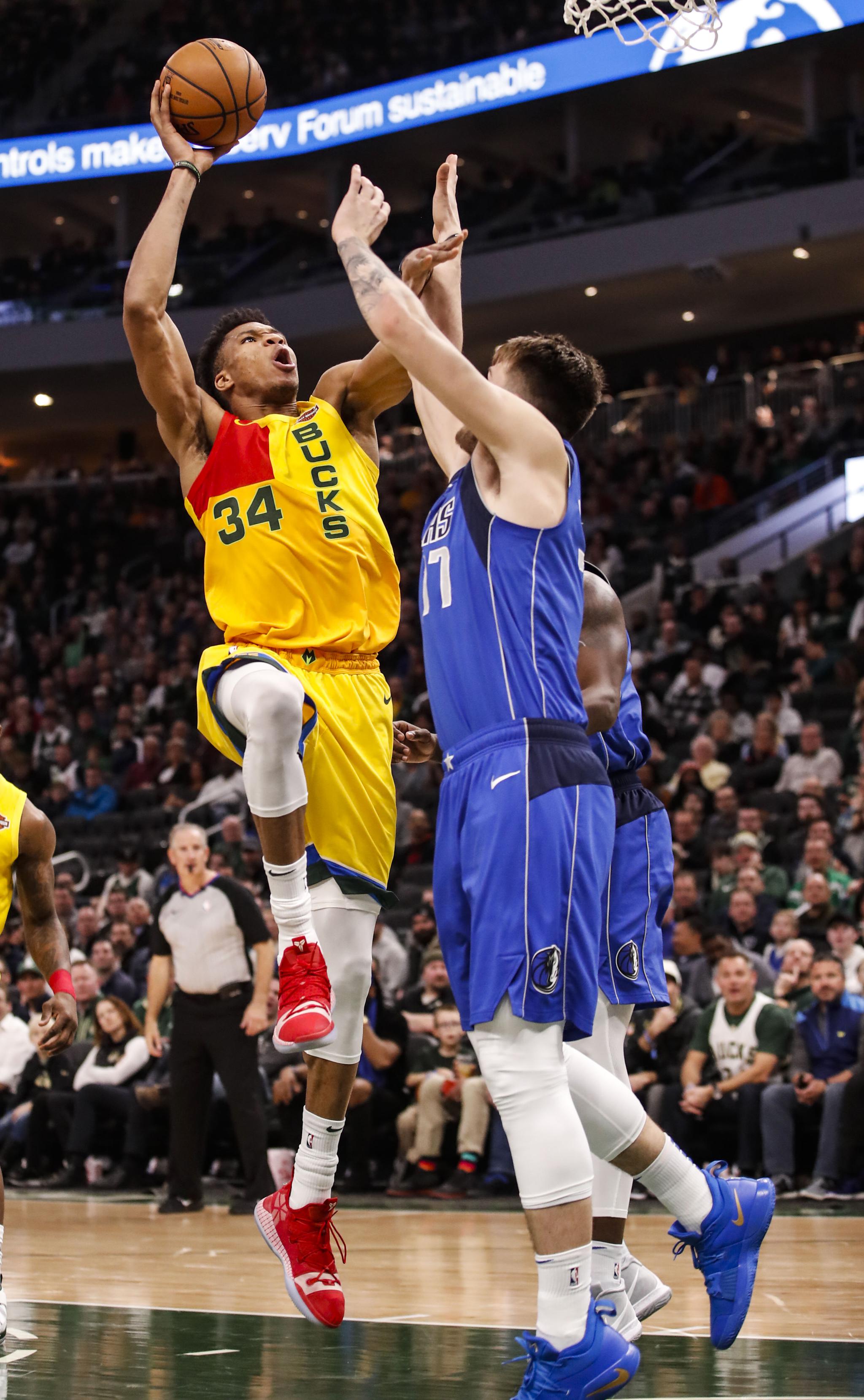 官方：姆巴佩、卡马文加和夸迪奥-科内均返回各自俱乐部（官方消息：姆巴佩、卡马文加、夸迪奥-科内已各自归队）